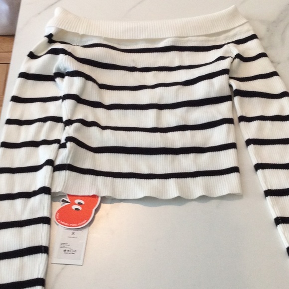 NWT. Cider cream white with black striped off shoulder knit sweater, small. - Picture 3 of 3